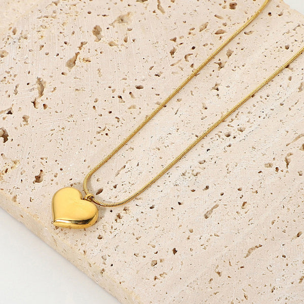 Golden Heart Pendant Necklace